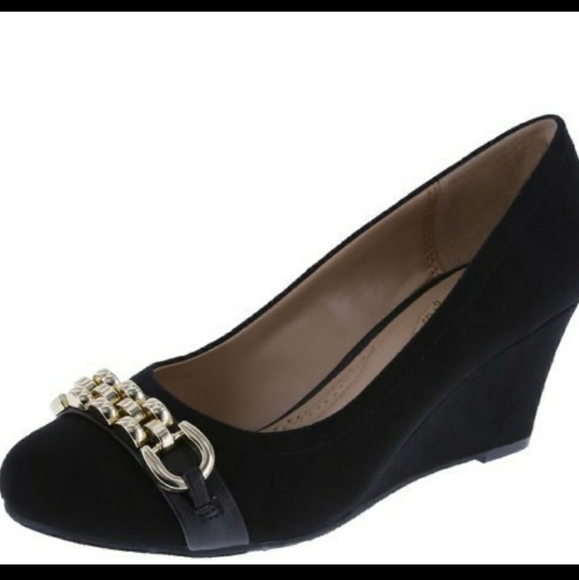 dexflex comfort | Shoes | Dexflex Comfort Black Wedges Size 85 | Poshmark